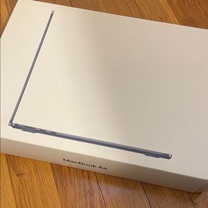 Apple MacBook Air brand new send offers